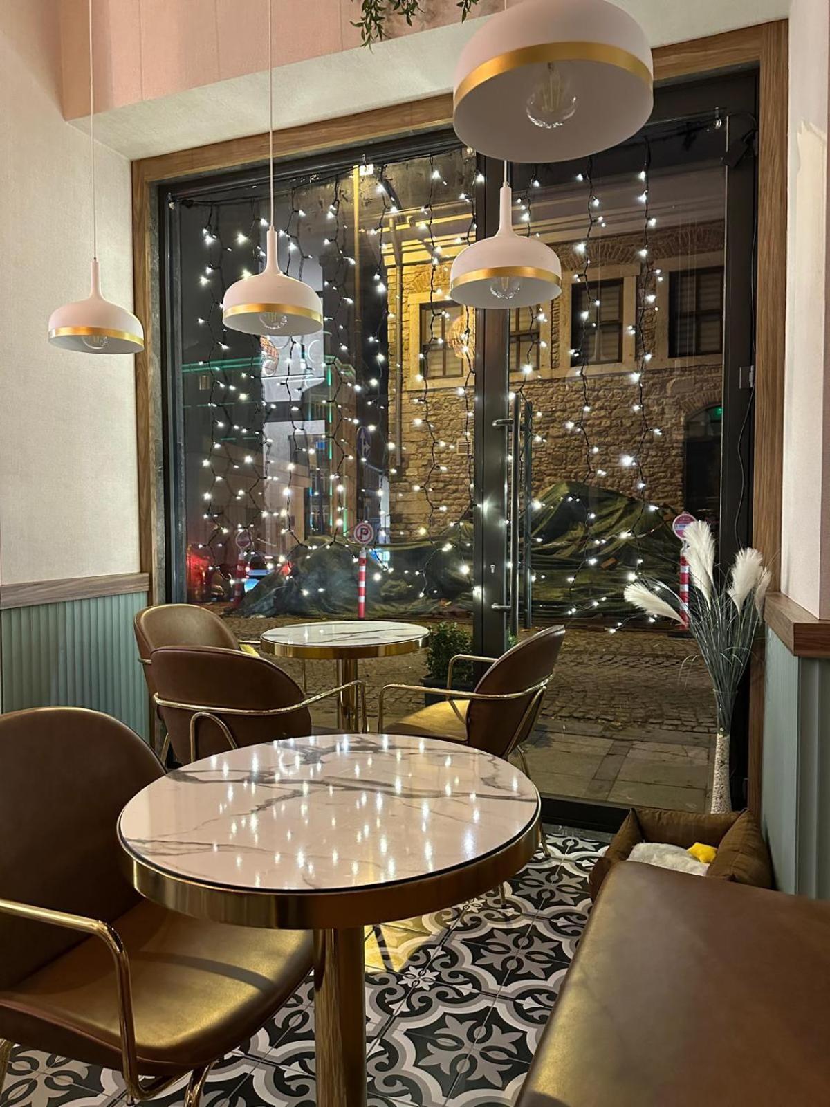 Iris Han Hotel Istanboel Buitenkant foto