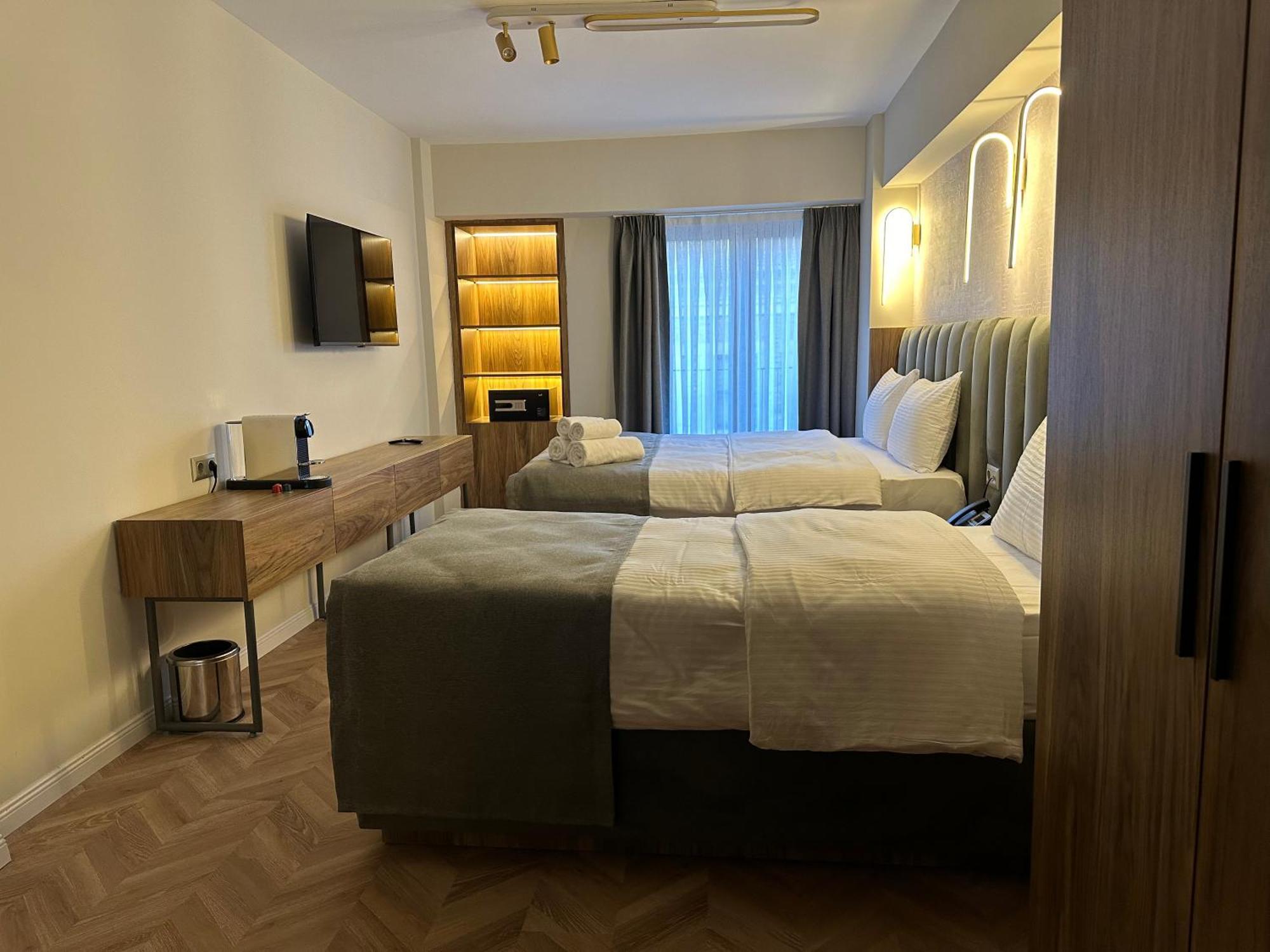 Iris Han Hotel Istanboel Buitenkant foto